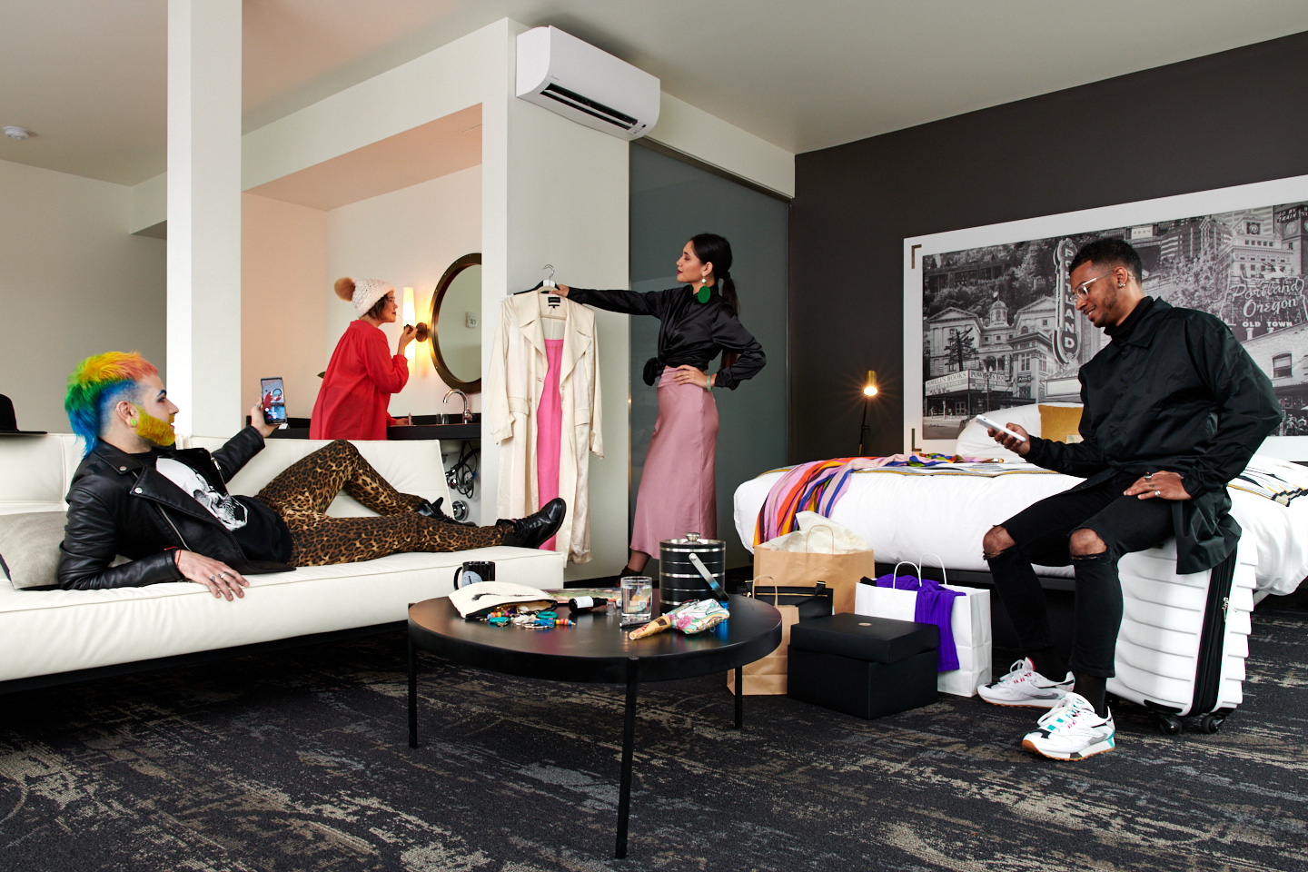 commercial-lifestyle-photographer-fashion-shopping-portland-oregon