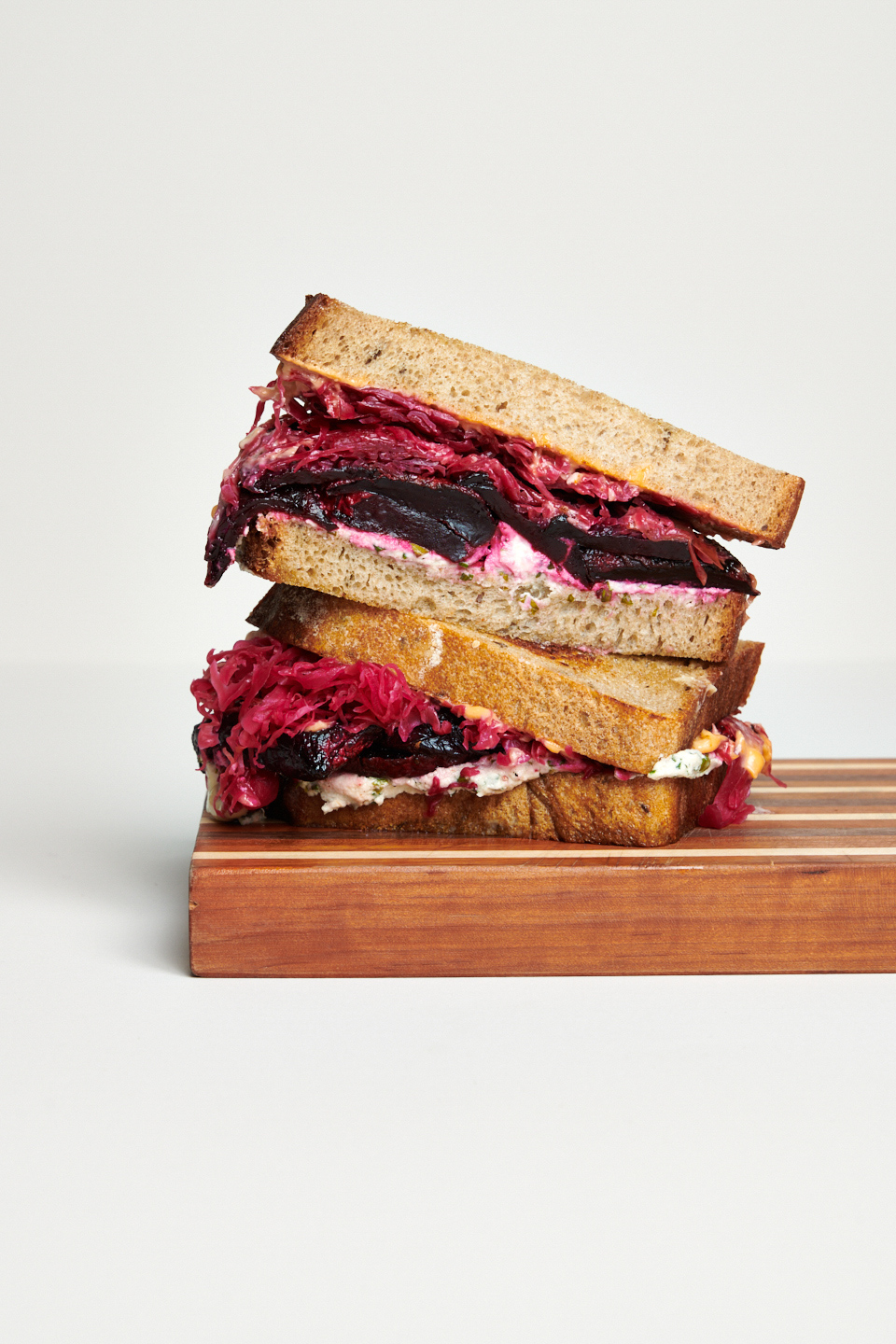 commercial-food-photographer-vegan-beet-sandwich-portland-oregon
