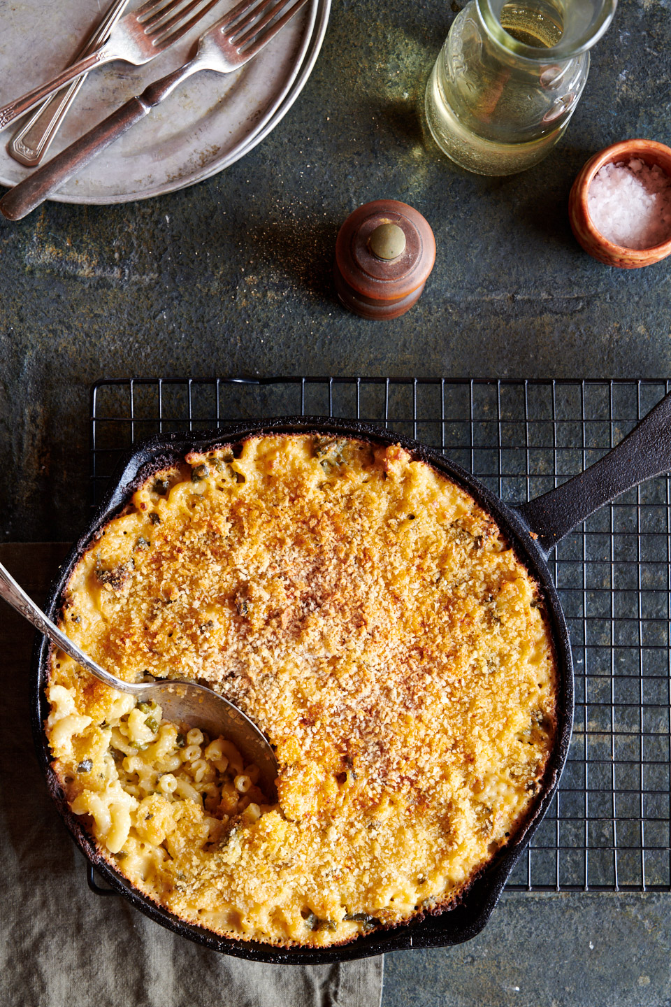 commercial-food-photographer-cookbook-fire-and-wine-mac-and-cheese-portland-oregon