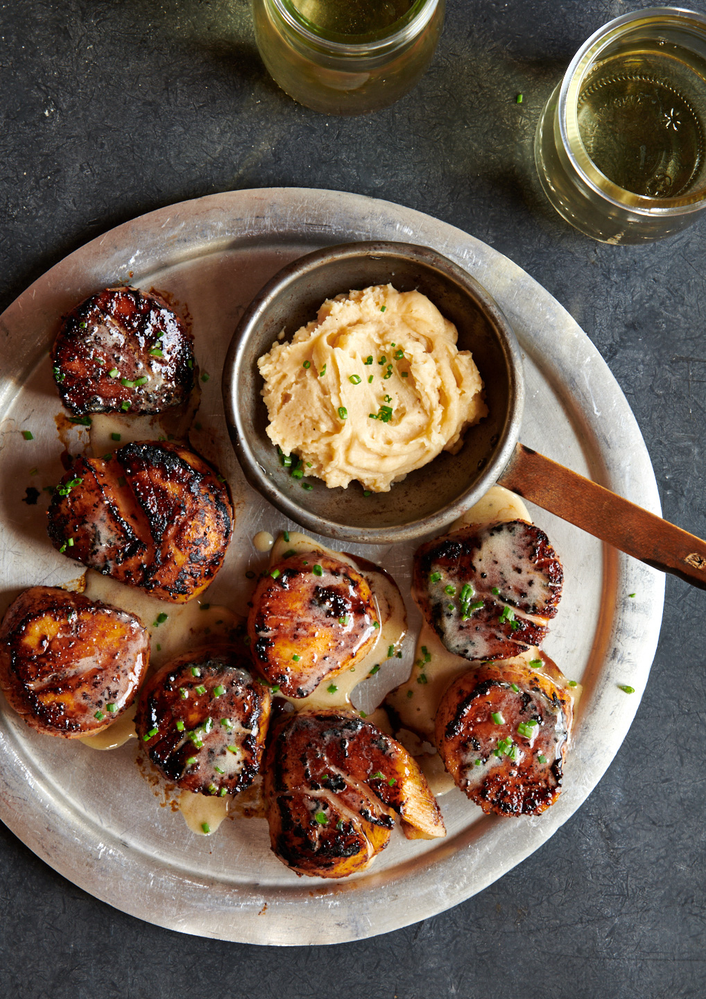 commercial-food-photographer-cookbook-fire-and-wine-scallops-portland-oregon